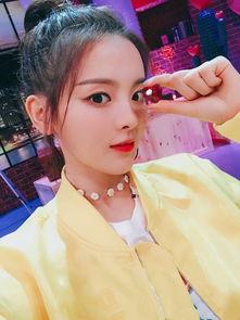 娱乐吃瓜酱50万